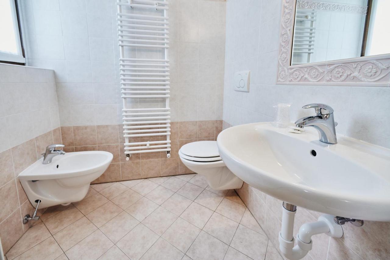 Hotel 2000 Livigno Ngoại thất bức ảnh