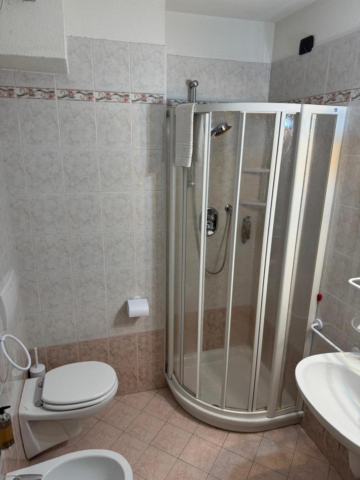 Hotel 2000 Livigno Ngoại thất bức ảnh